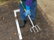 Digging with sight loss