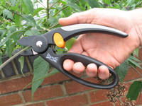 Finger loop pruners